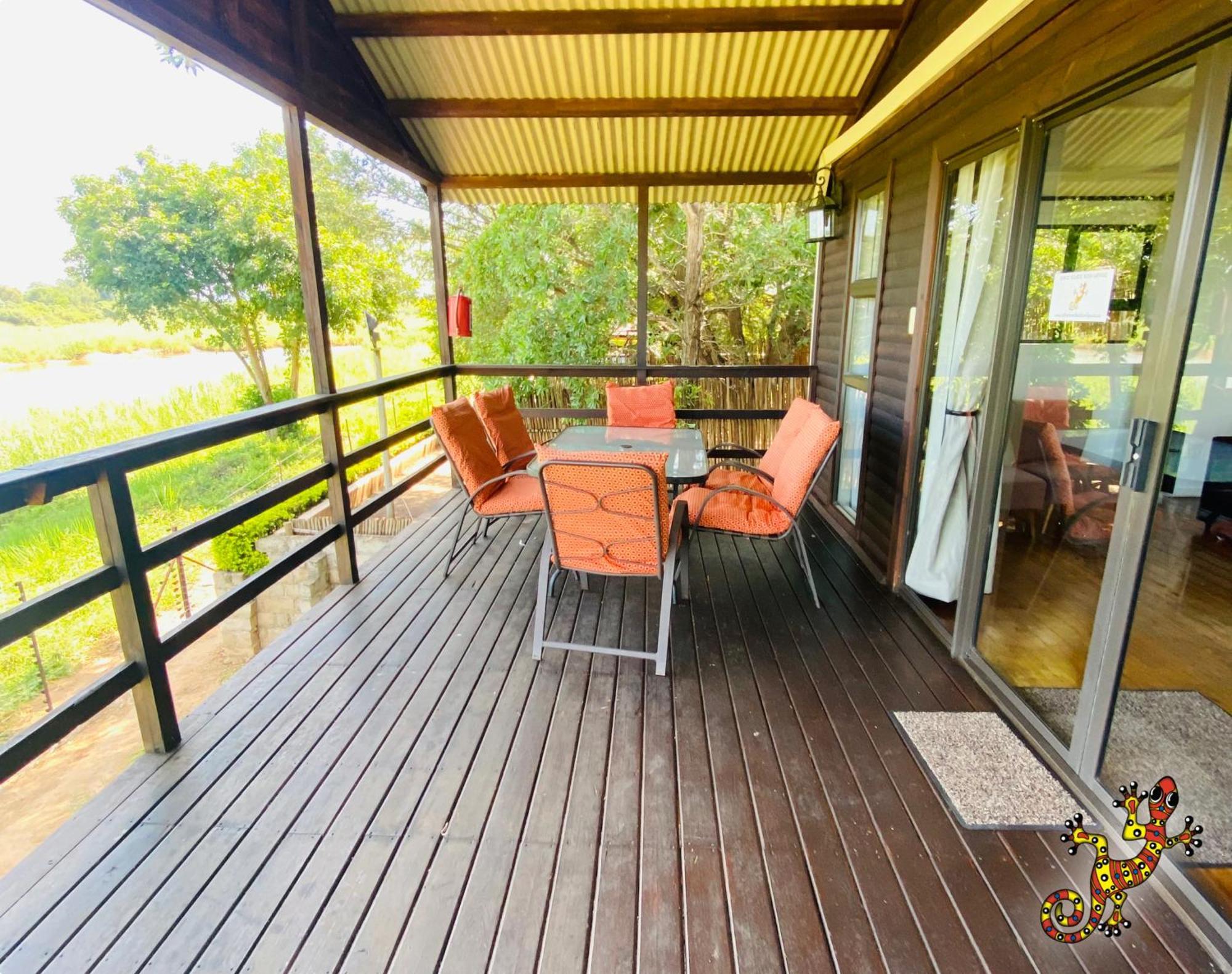 Sabie River Bush Lodge Hazyview Eksteriør bilde